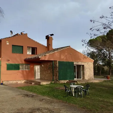 Pins Costabravasi * Llagostera
