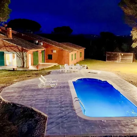 Pins Costabravasi * Llagostera