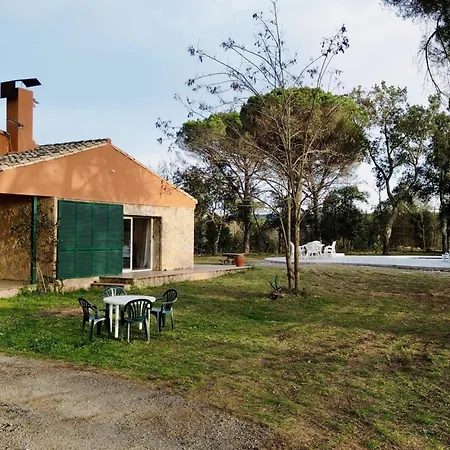 Pins Costabravasi Llagostera